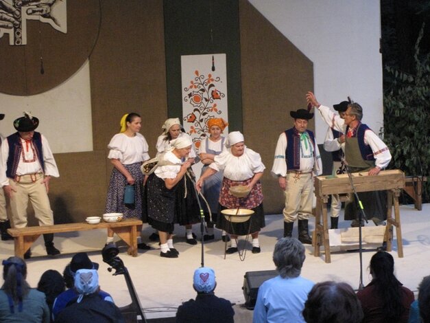 Vystúpenie folklórnej skupiny Košovan z Kanianky